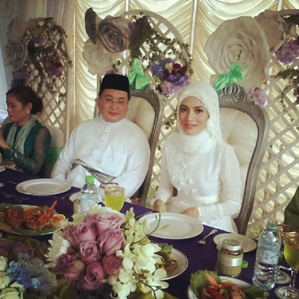 white wedding gown and baju kahwin
